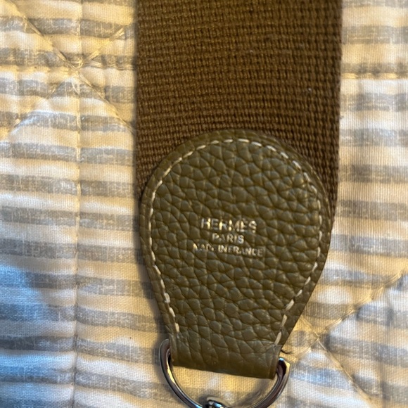 Faux Hermes Crossbody - Picture 6 of 7